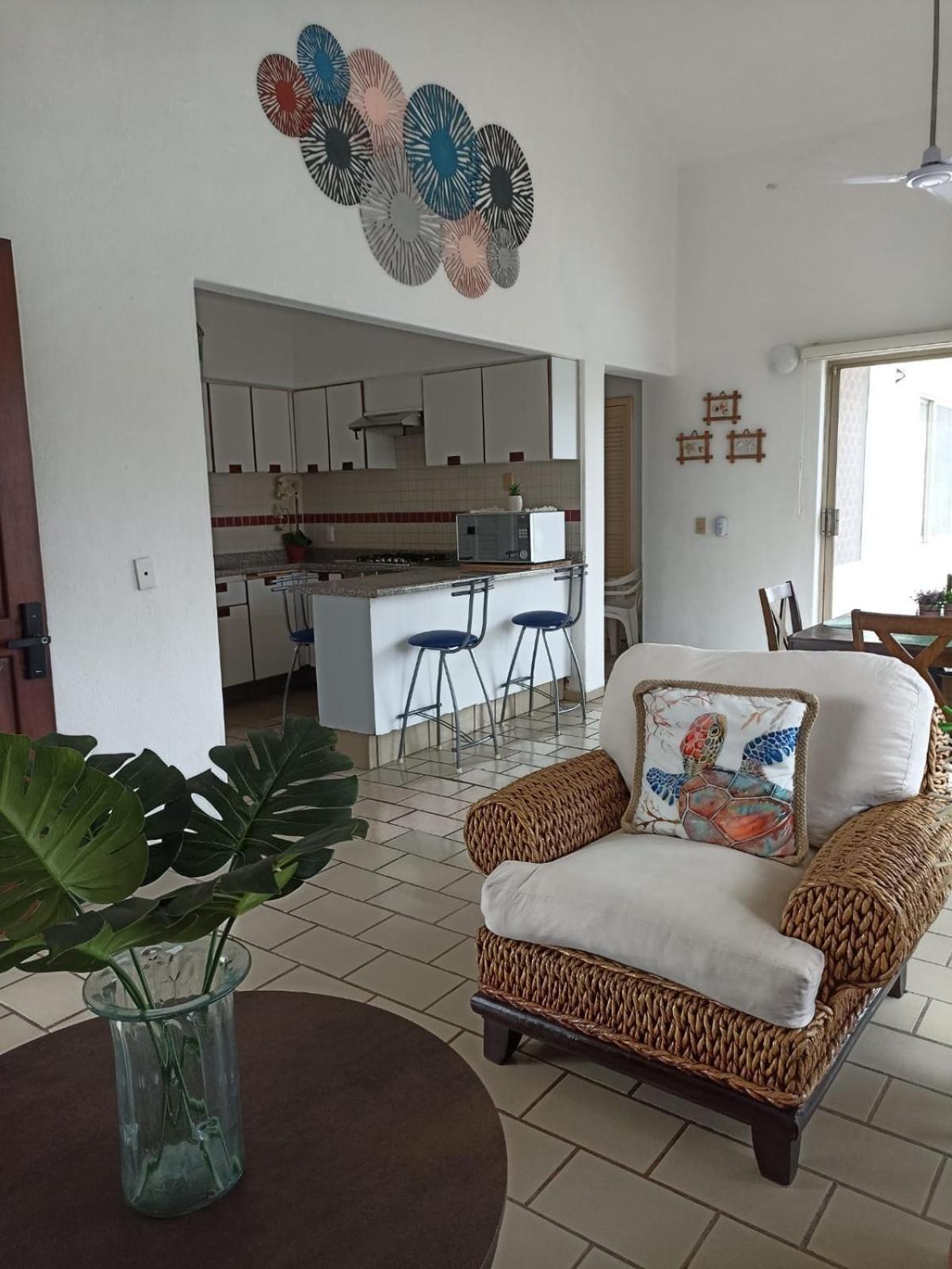 Hermoso Apartamento En Manzanillo Con Alberca Y Cancha De Tenis, Ideal Para Relajarse Y Disfrutar De Una Escapada Tranquila En El Paraiso Tropical Esterno foto